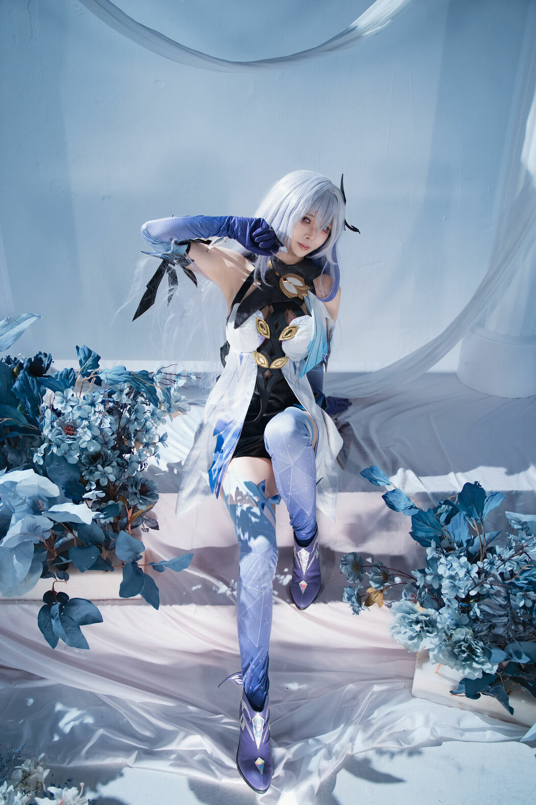 Coser@上杉绘梨落 – 原神 丝柯克 Part01 (60P)