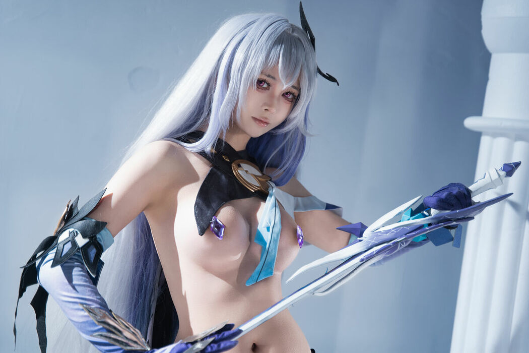 Coser@上杉绘梨落 – 原神 丝柯克 Part01 (60P)