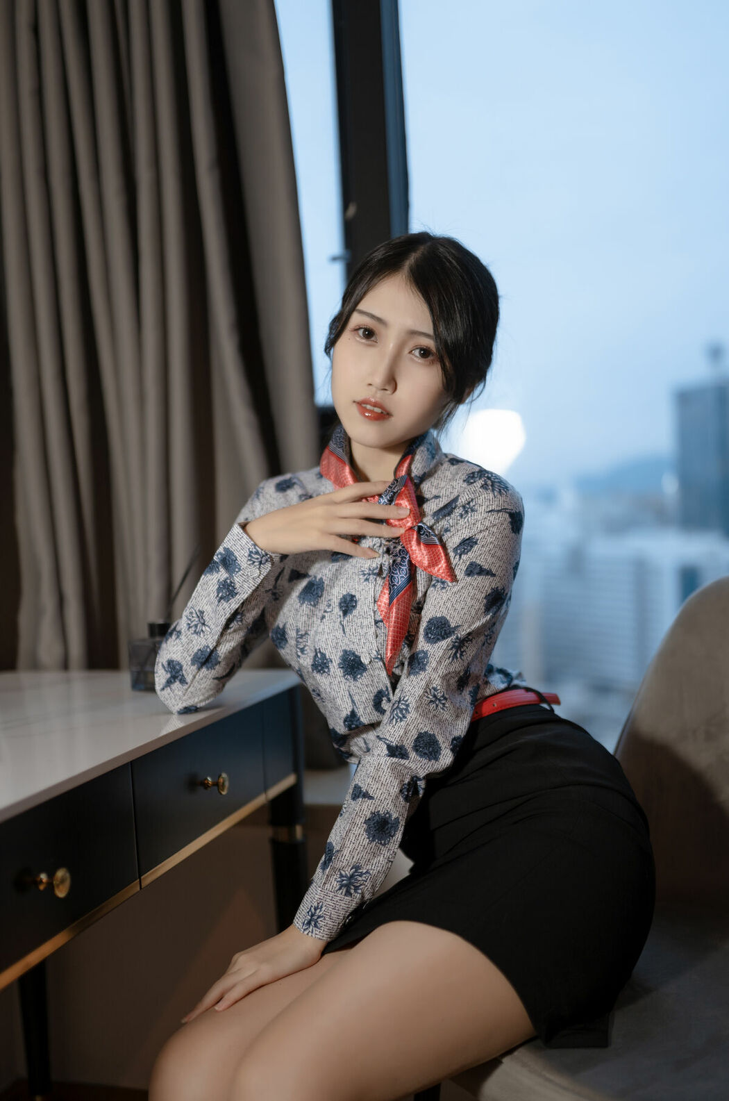 Coser@不呆猫 – 东航空姐制服 (67P – 1V)