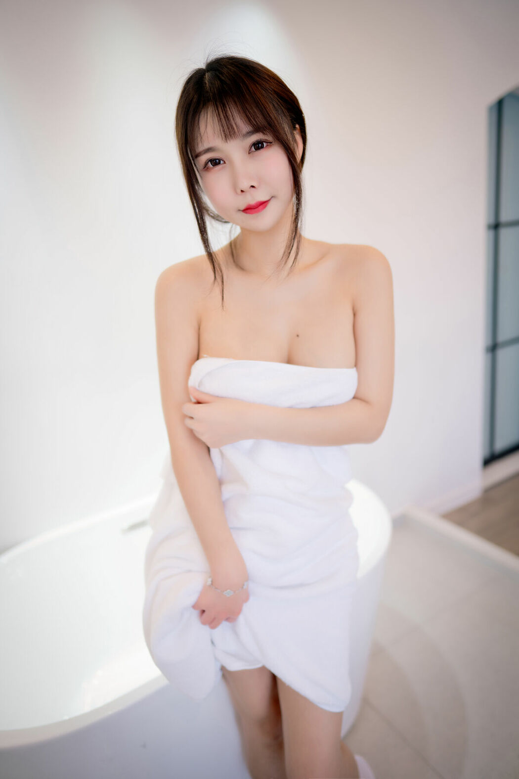 Coser@亚马逊鲶鱼 – 浴巾 (19P)