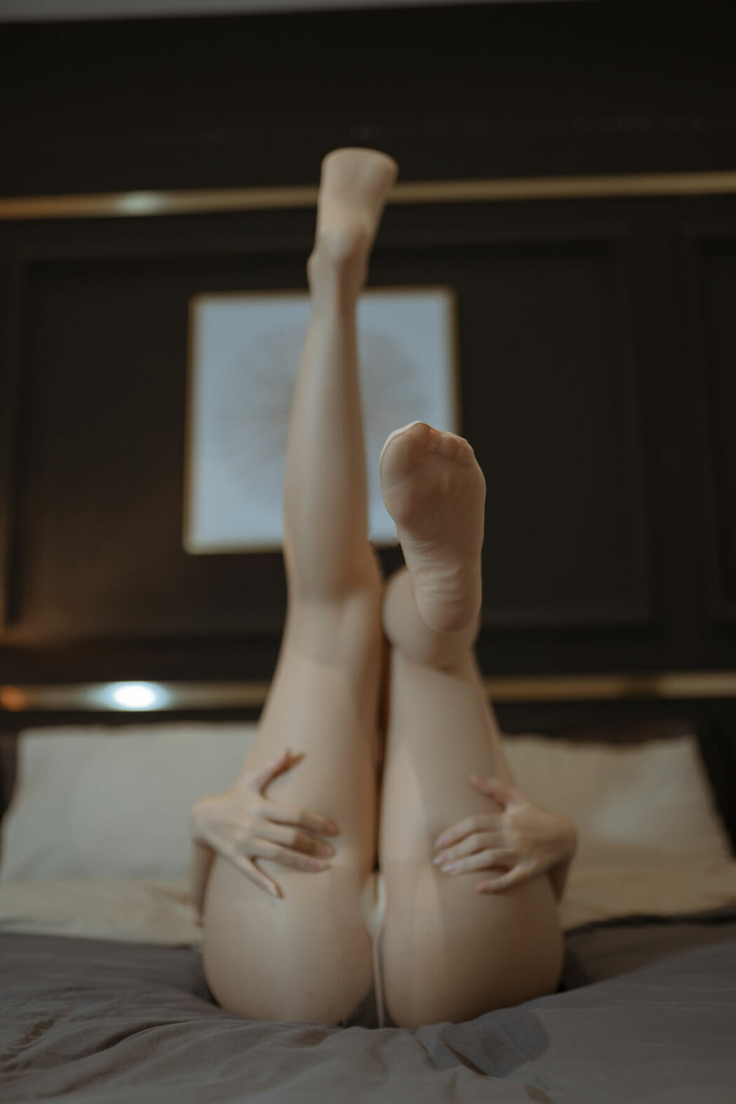 Coser@不呆猫 – 东航空姐制服 (67P – 1V)