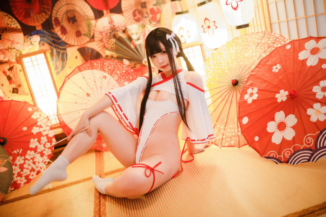 Coser@胡桃猫Kurumineko And 十万珍吱伏特 – 巫女And僵尸 Part02 (61P)