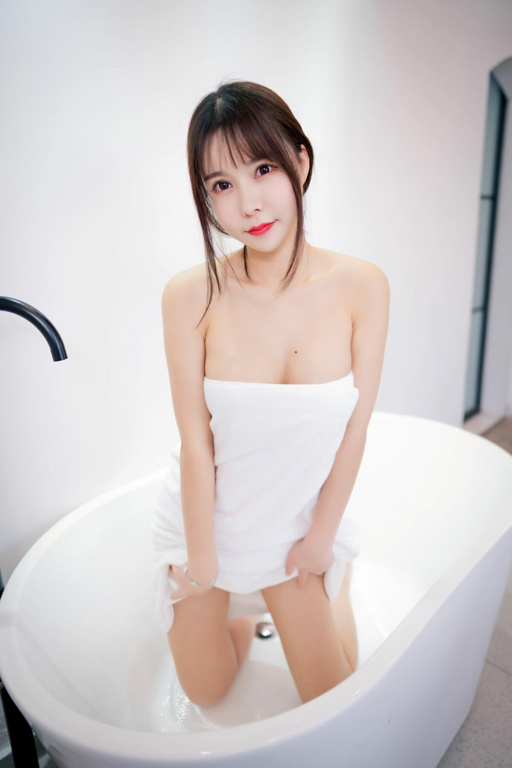 Coser@亚马逊鲶鱼 – 浴巾 (19P)