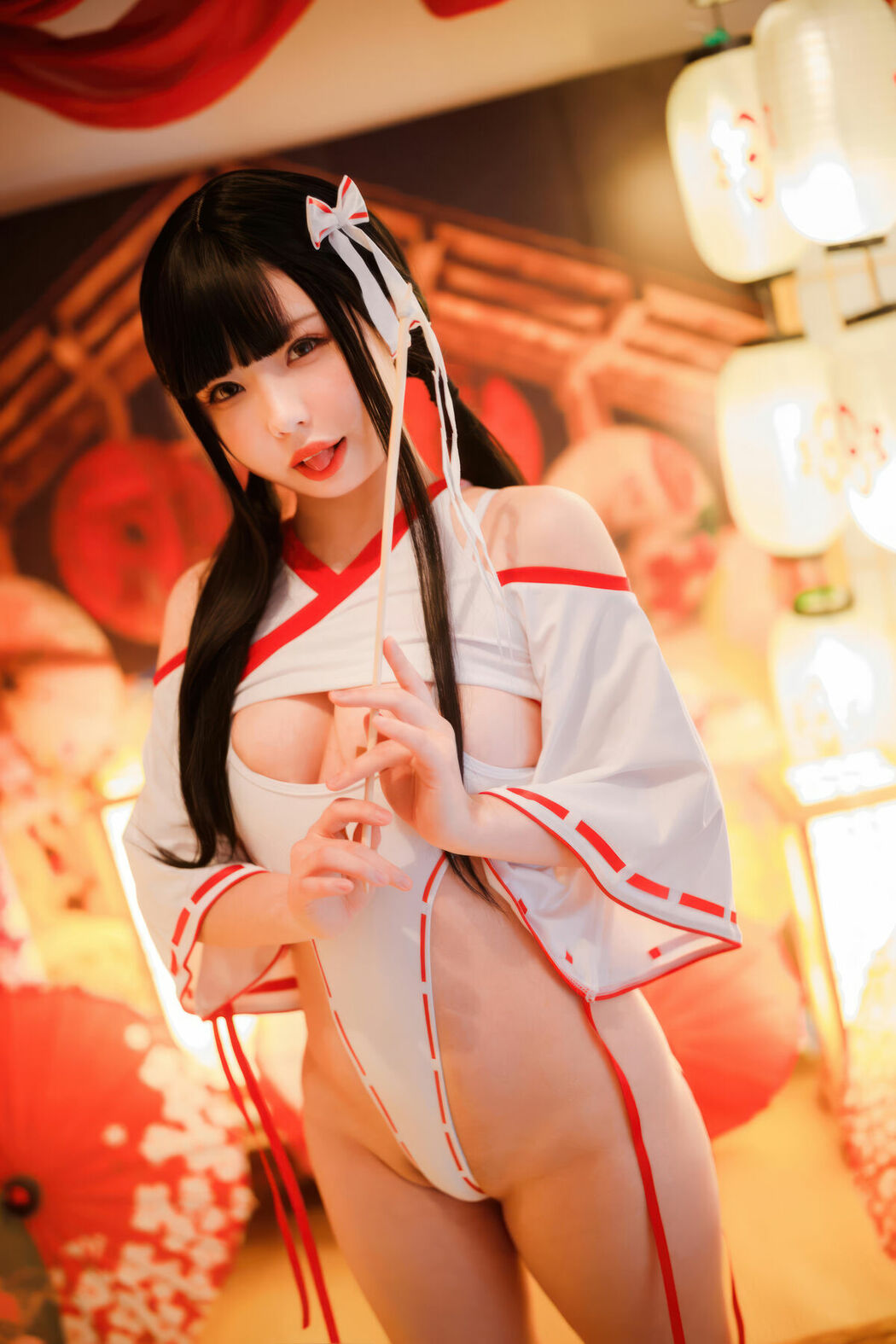 Coser@胡桃猫Kurumineko And 十万珍吱伏特 – 巫女And僵尸 Part02 (61P)