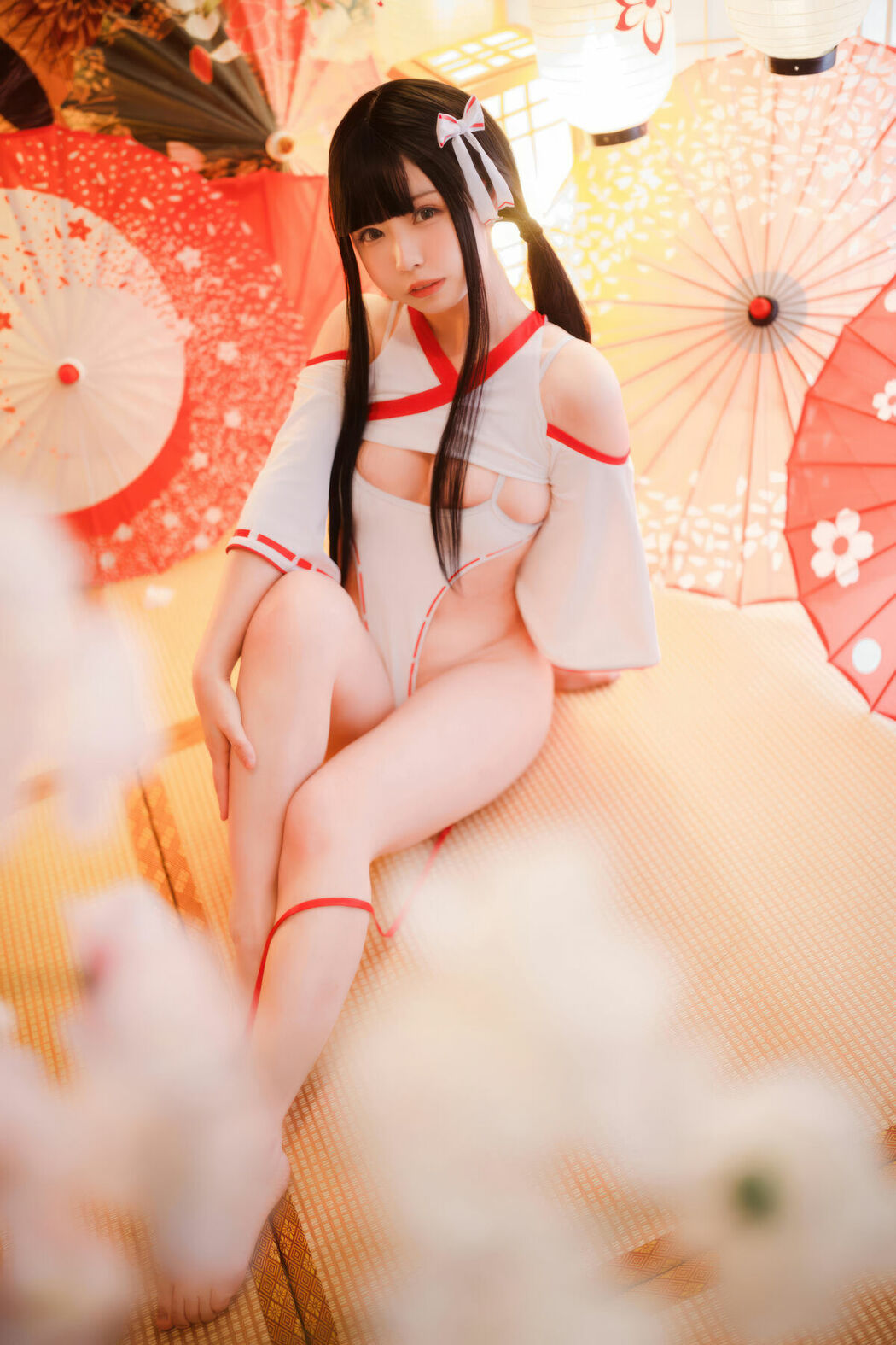 Coser@胡桃猫Kurumineko And 十万珍吱伏特 – 巫女And僵尸 Part01 (62P)