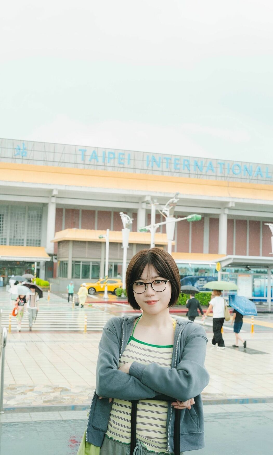 JP Karin Isobe 礒部花凜 – 週プレ プラス アザーカット集 かりんとりっぷ prologue 週プレ PHOTO BOOK (32P)