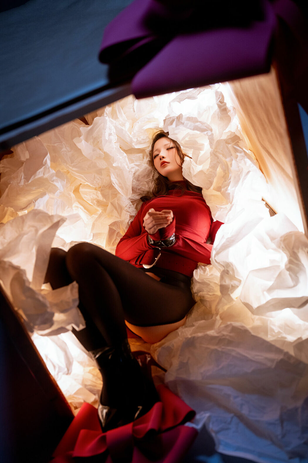 Coser@星之迟迟Hoshilily – 2025圣诞 意外收获的惊喜盒 (69P)