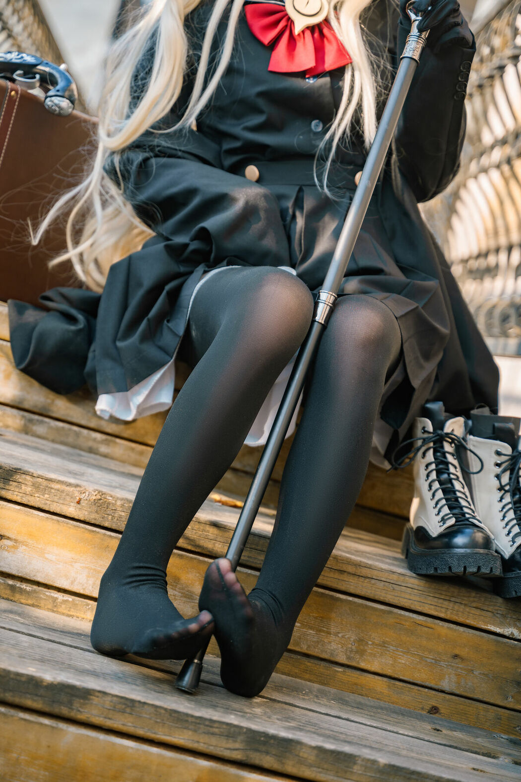 Coser@矢量鱼 – 笑面教授 (38P)