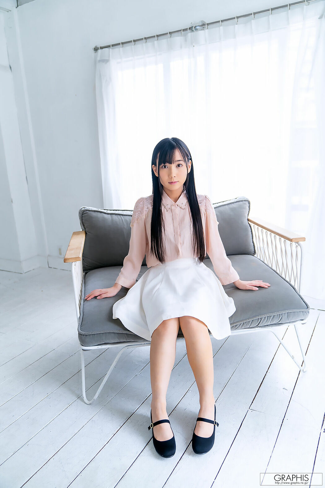 JP Mayoi Arisaka 有坂真宵 – Graphis Gals Cute And Sexy Part01 (55P – 6V)