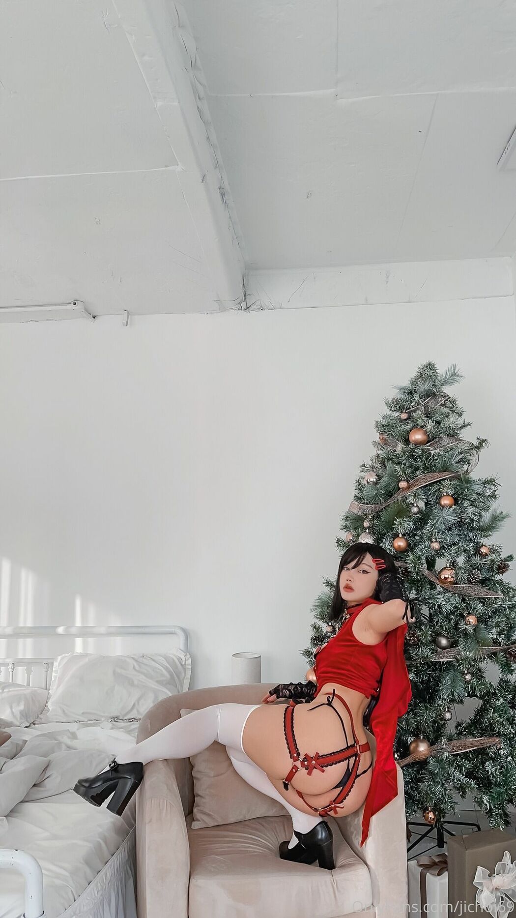 Coser@Choi Ji Yun – Little Red Riding Kobeni (46P)