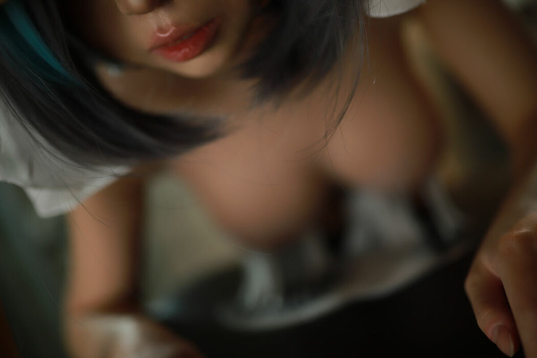 Coser@上杉绘梨落 – 柴郡同人 (25P)