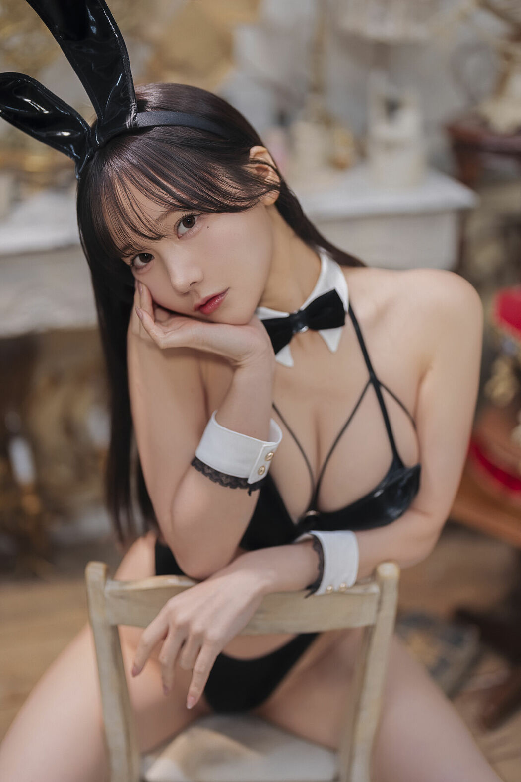 Coser@けん研 けんけん – DL写真集 KURO Animals (73P)