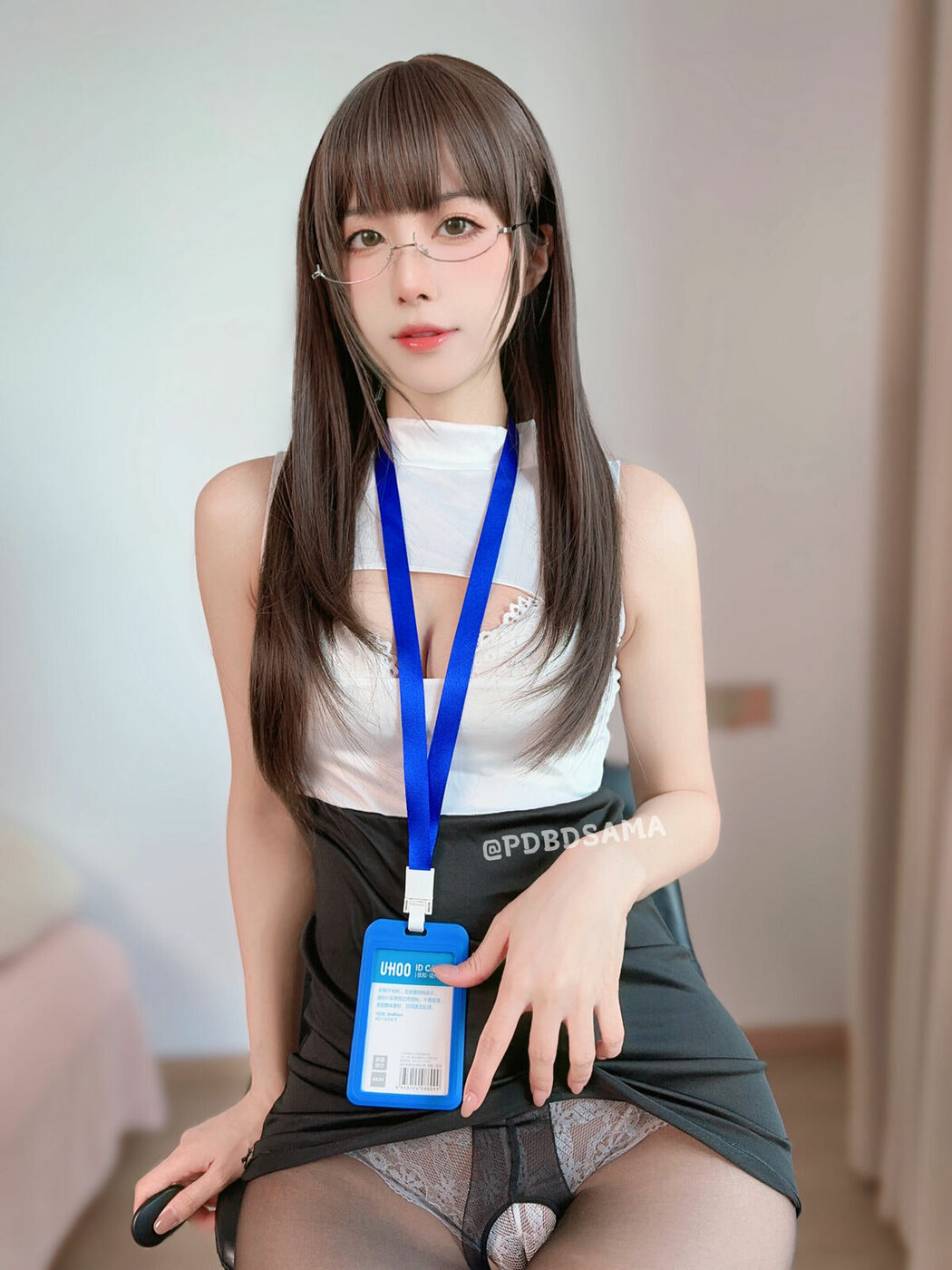 Coser@布丁大法 Pudding Dafa – 涩气OL (43P – 3V)