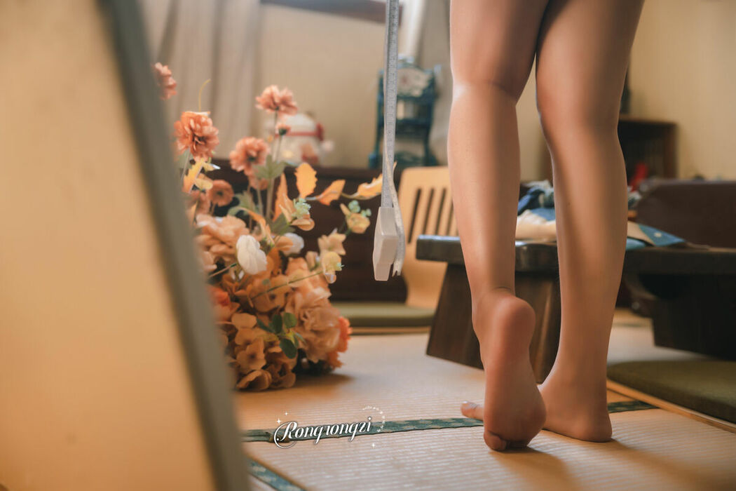 Coser@小容仔咕咕咕w – 喜多川海梦 (55P)