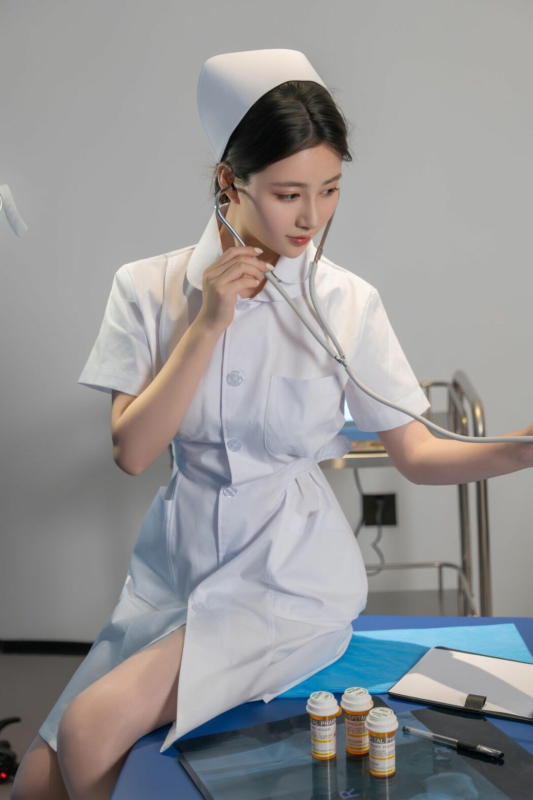 Coser@年年Nnian – 护士长の秘密 (89P)