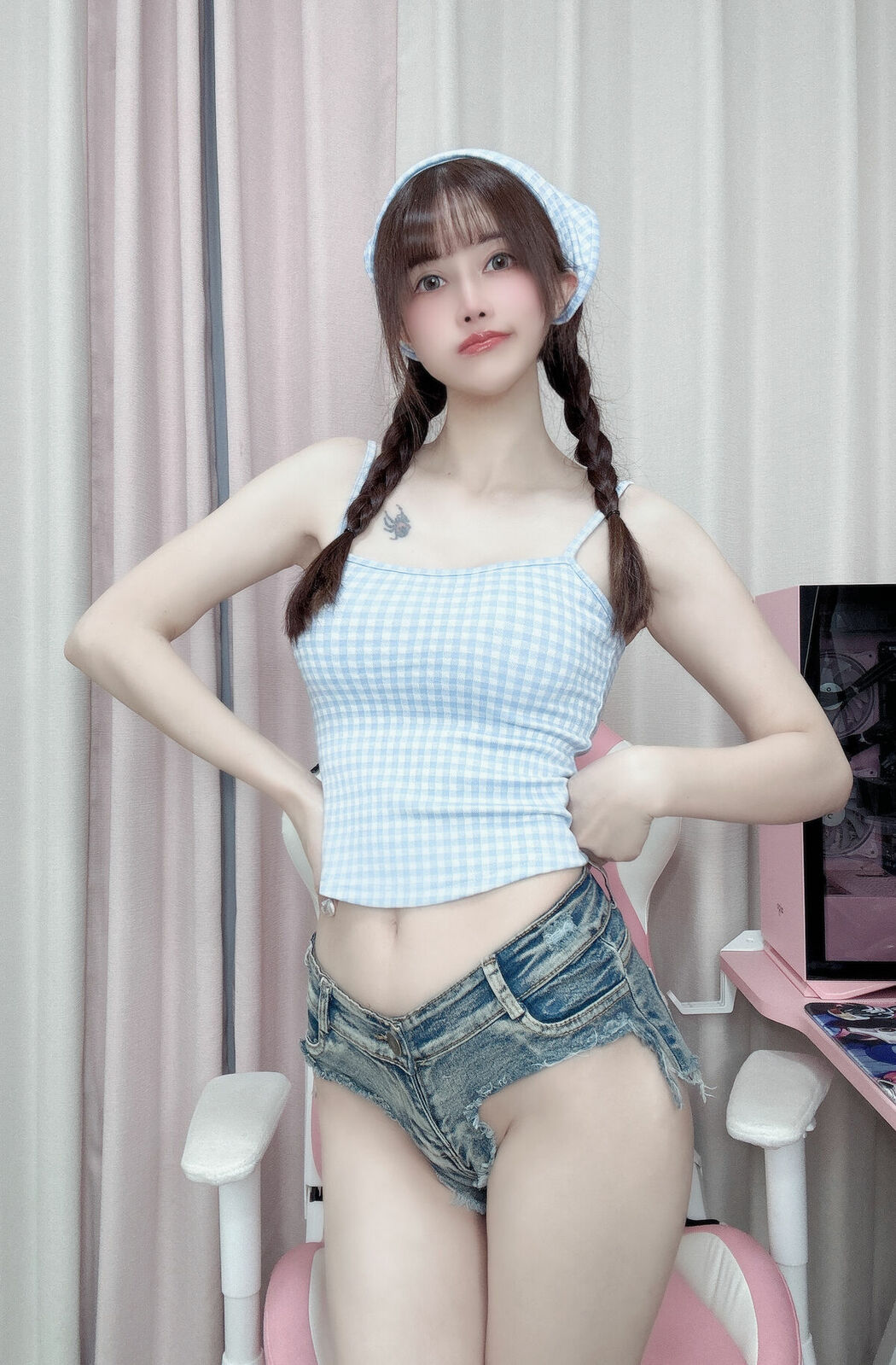 Coser@鹿八岁 – 模拟love (41P)