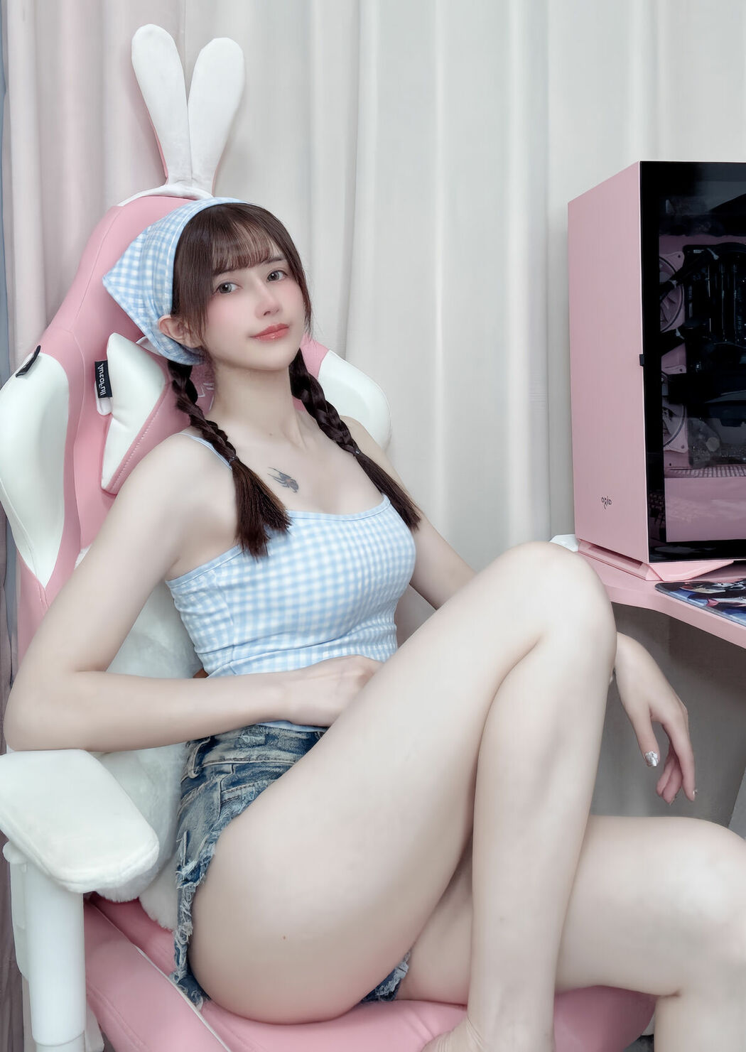 Coser@鹿八岁 – 模拟love (41P)