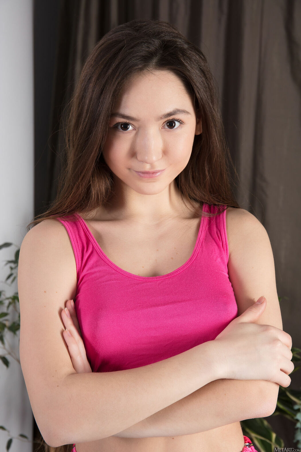 MetArt Ramona Barlowe – Fuchsia Flirt Part01 (62P)