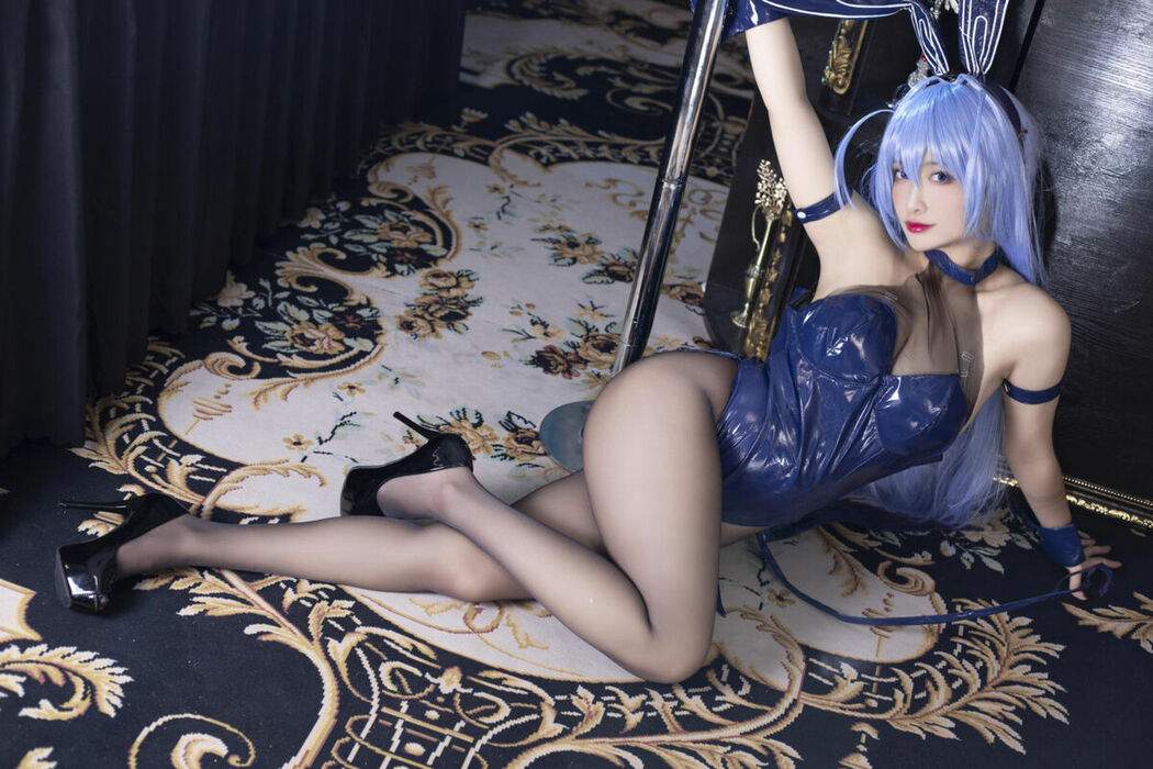 Coser@洛璃LoLiSAMA – 花园兔女郎 (53P)