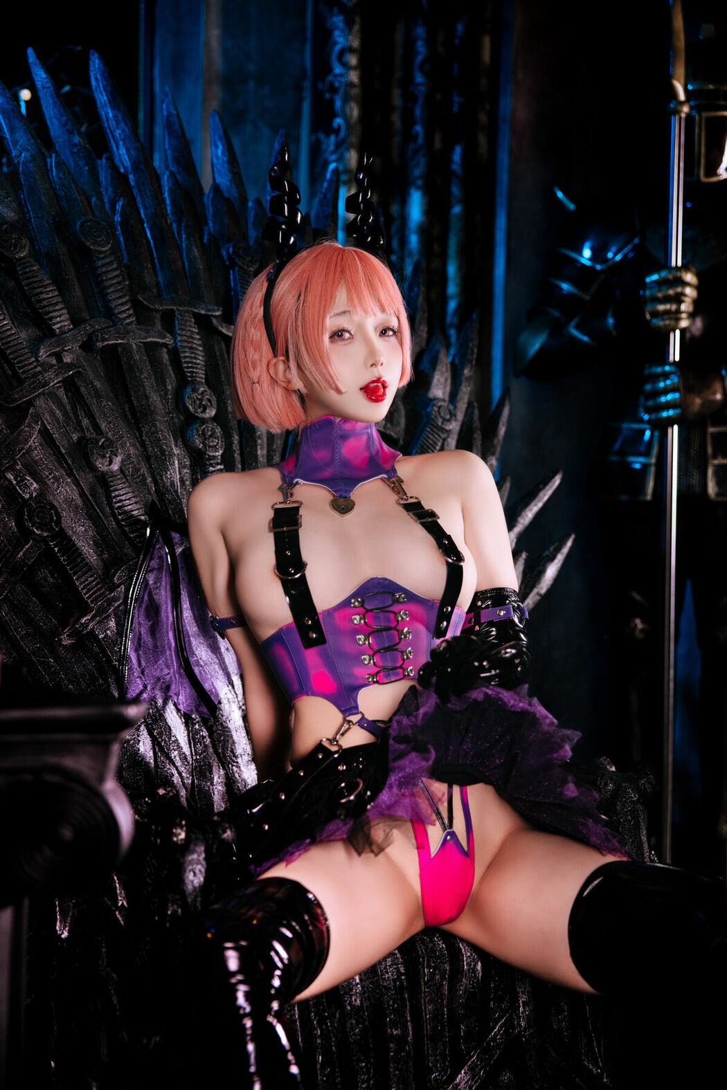 Coser@日奈娇 – 新魅魔 (54P)