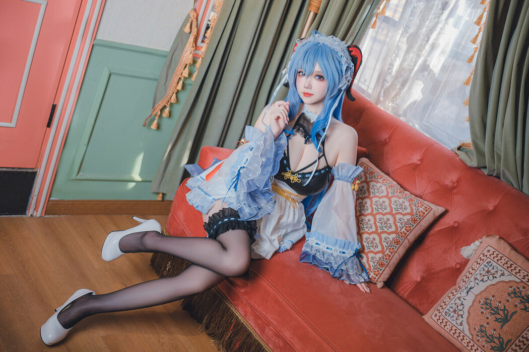 Coser@雪晴Astra – 原神 甘雨女仆 (32P)