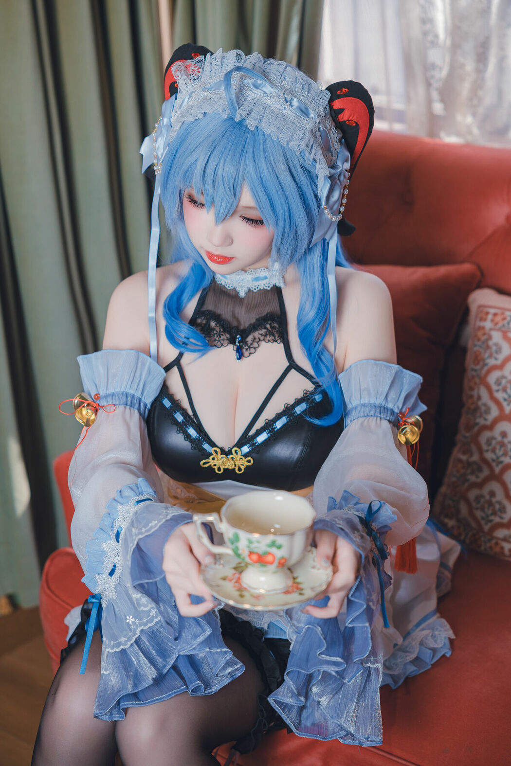 Coser@雪晴Astra – 原神 甘雨女仆 (32P)