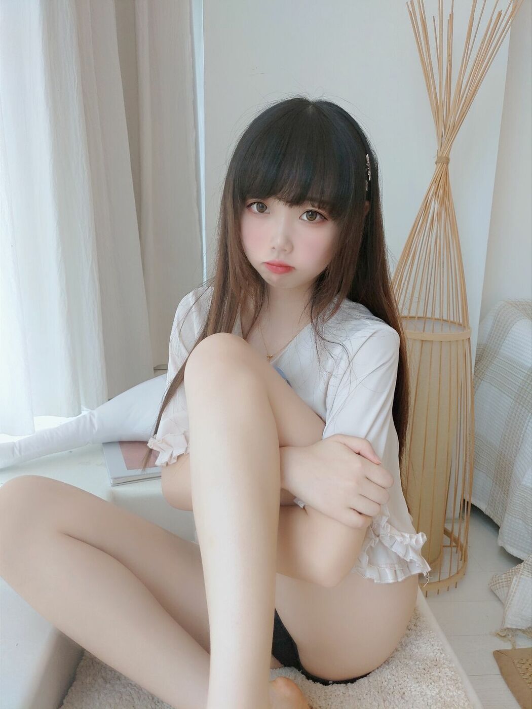 Coser@雪琪SAMA – 裸足 (51P – 4V)