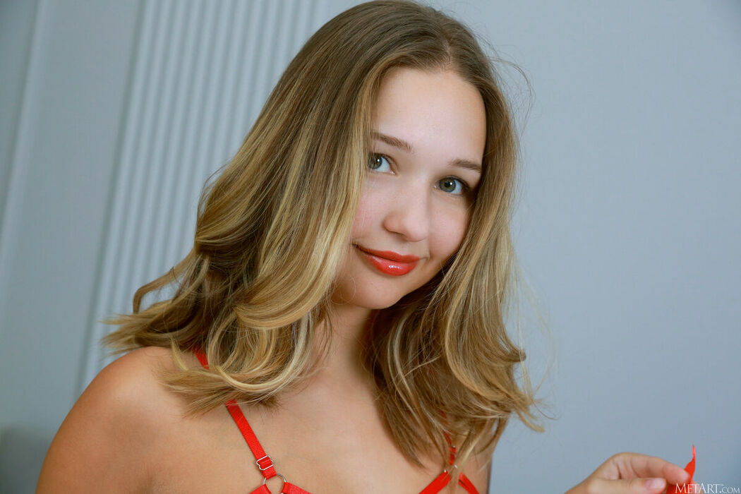 MetArt Mila Ex – Bow Tied Part01 (62P)