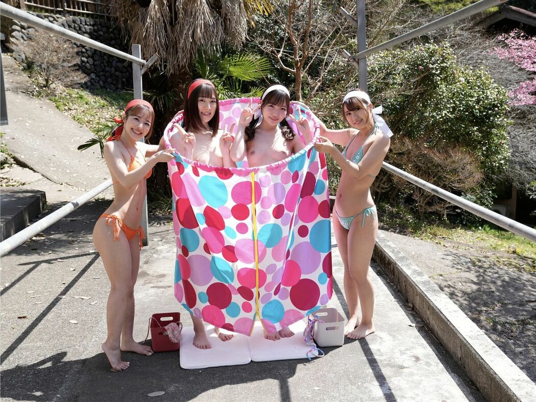 JP Post Digital Photo ドキッ 丸ごとヌード 全裸だらけの水泳大会 Part01 (49P)