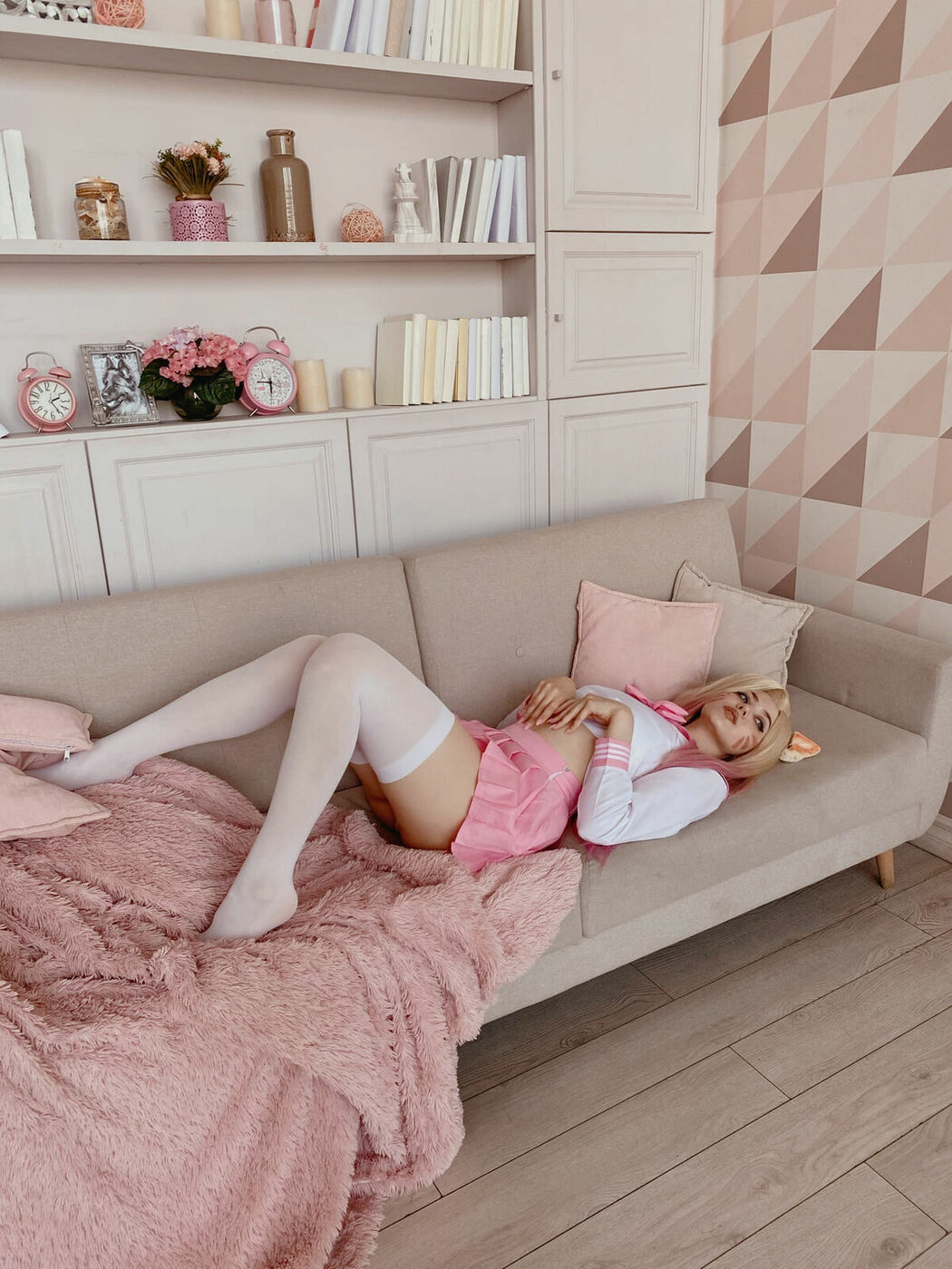 Coser@Alina Becker – Ahri Schoolgirl Part02 (60P)