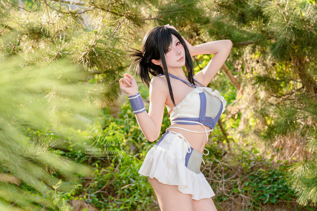 Coser@黏黏团子兔 – 2025泳装限定作 海边假日 蒂法 (81P)