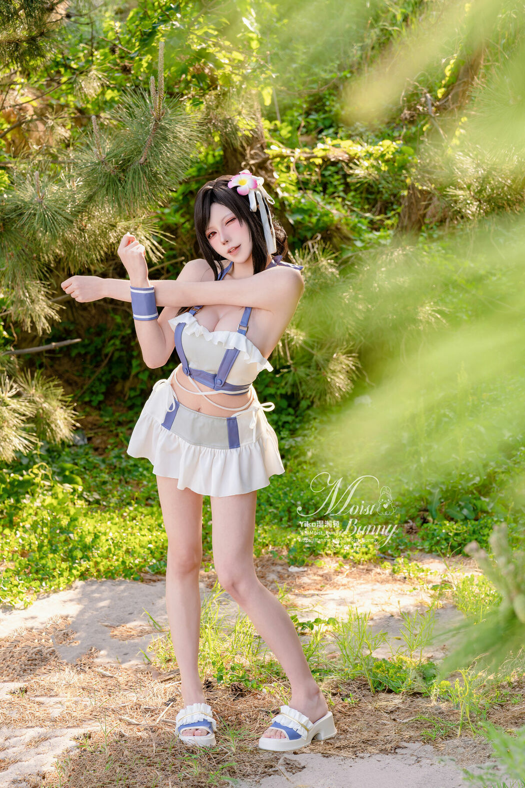 Coser@黏黏团子兔 – 2025泳装限定作 海边假日 蒂法 (81P)