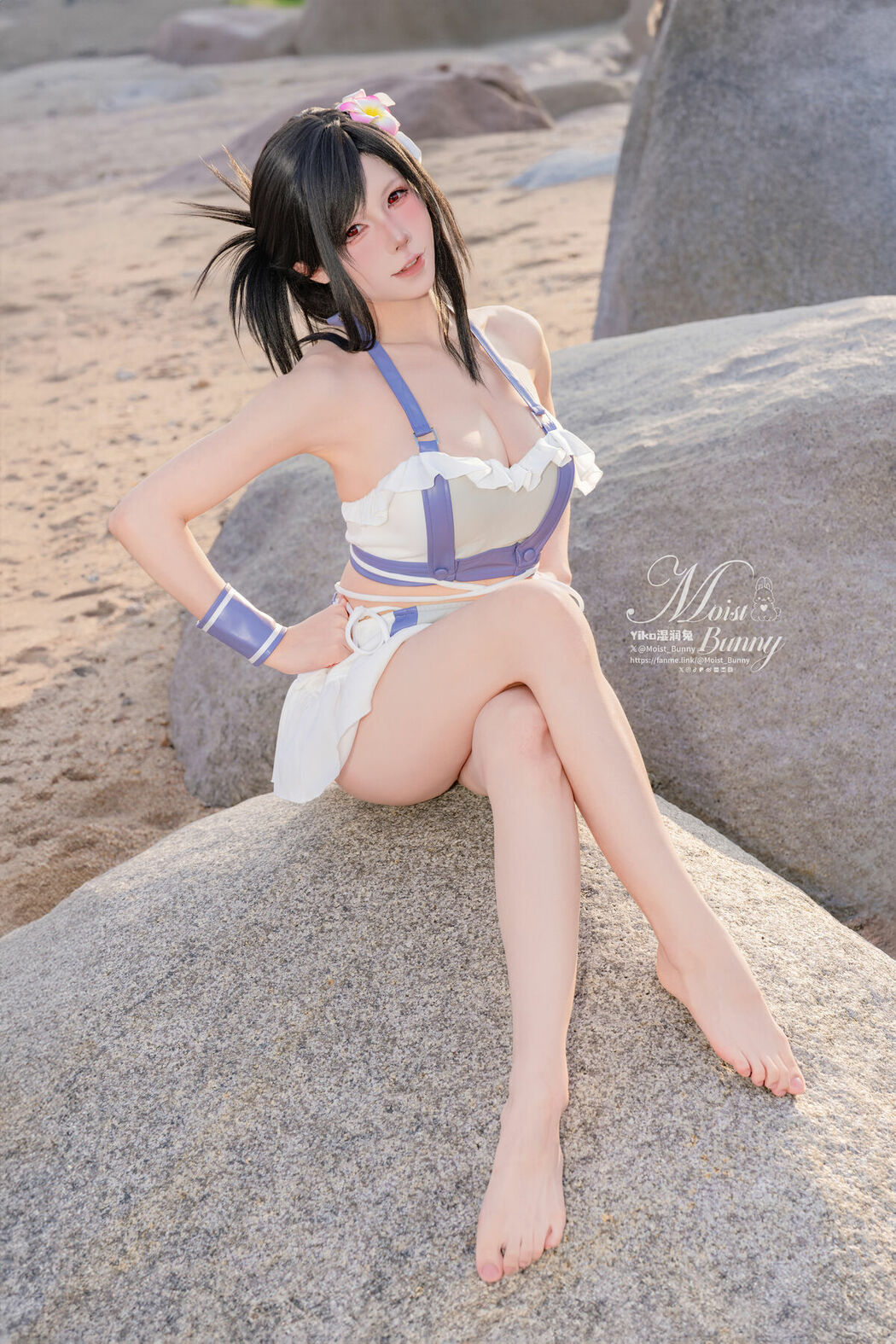 Coser@黏黏团子兔 – 2025泳装限定作 海边假日 蒂法 (81P)