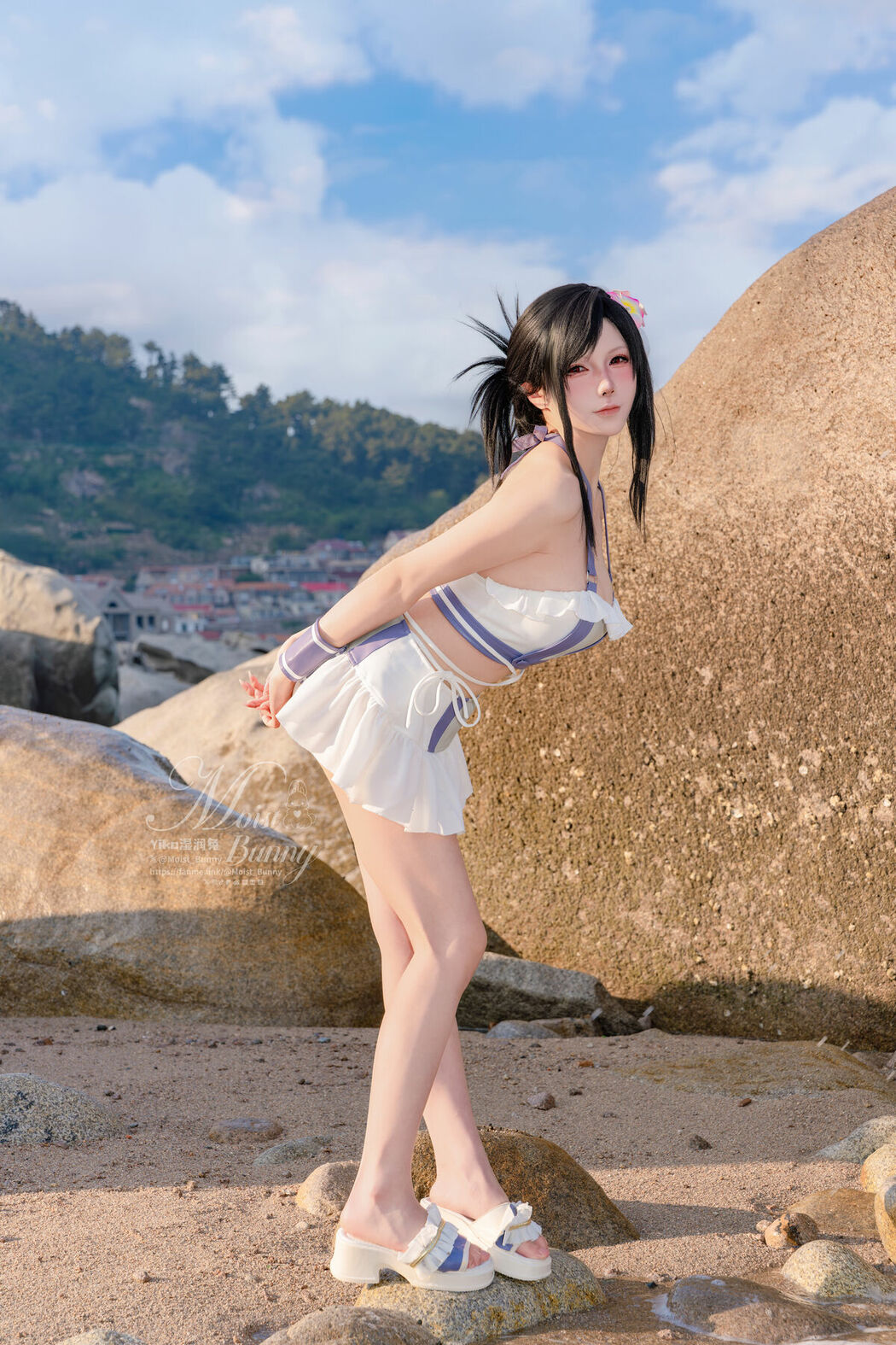 Coser@黏黏团子兔 – 2025泳装限定作 海边假日 蒂法 (81P)