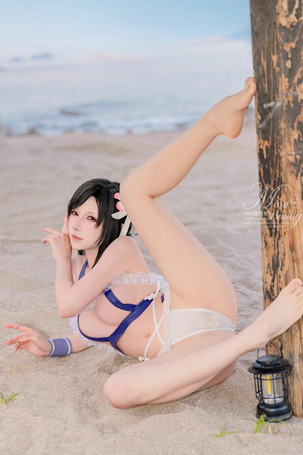Coser@黏黏团子兔 – 2025泳装限定作 海边假日 蒂法 (81P)
