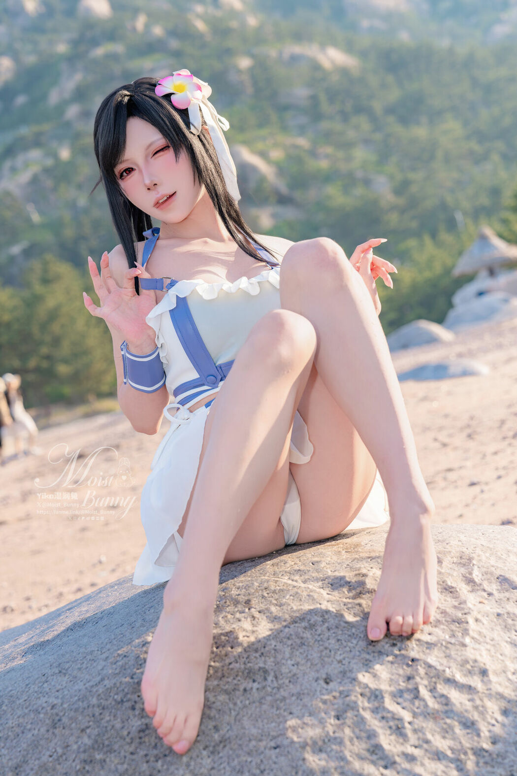 Coser@黏黏团子兔 – 2025泳装限定作 海边假日 蒂法 (81P)