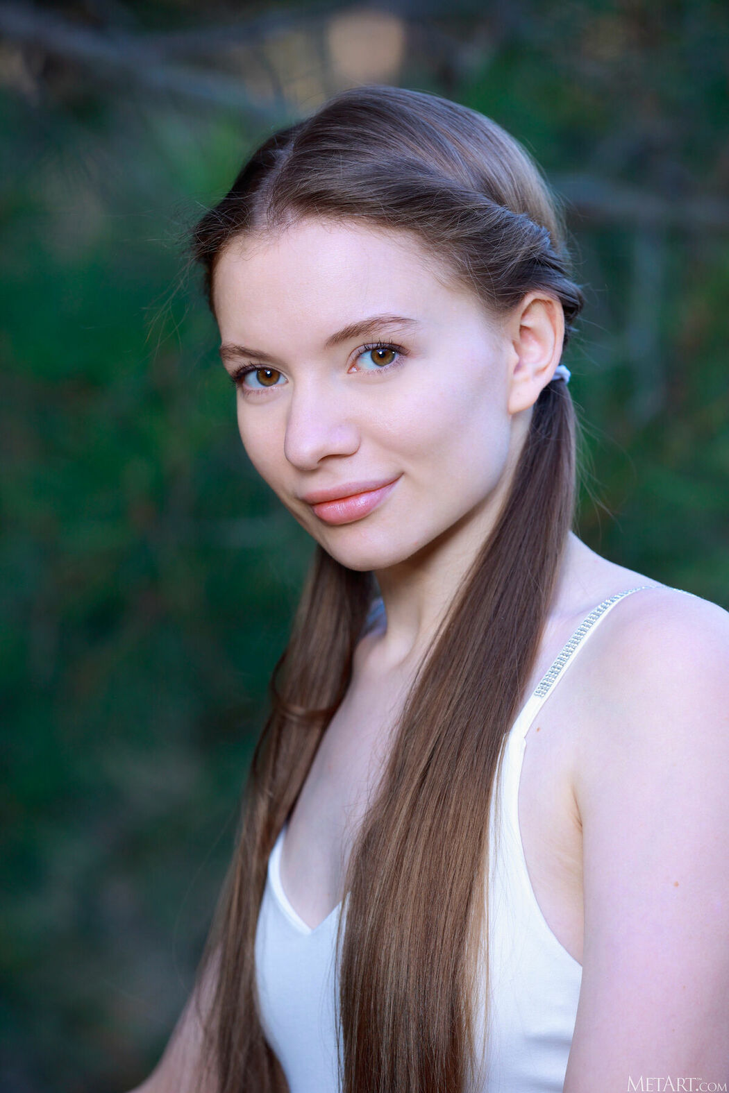 MetArt Dariana – In the Saddle Part01 (60P)