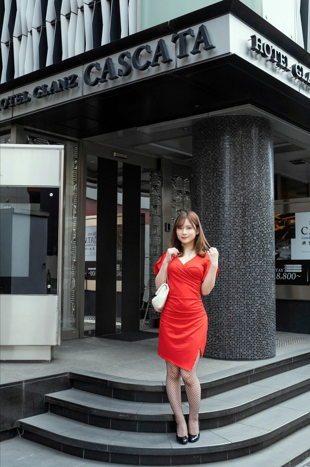 JP Rena Momozono 桃園憐奈 – 週刊ポストデジタル写真集 ラブホテルで抱きたい愛乳 (77P)