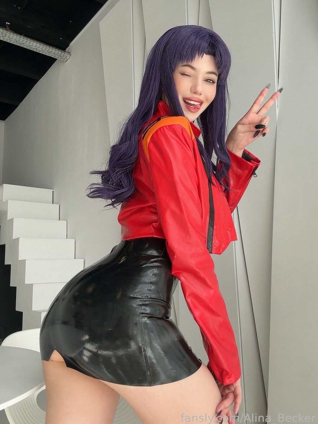 Coser@Alina Becker – Misato (39P – 14V)