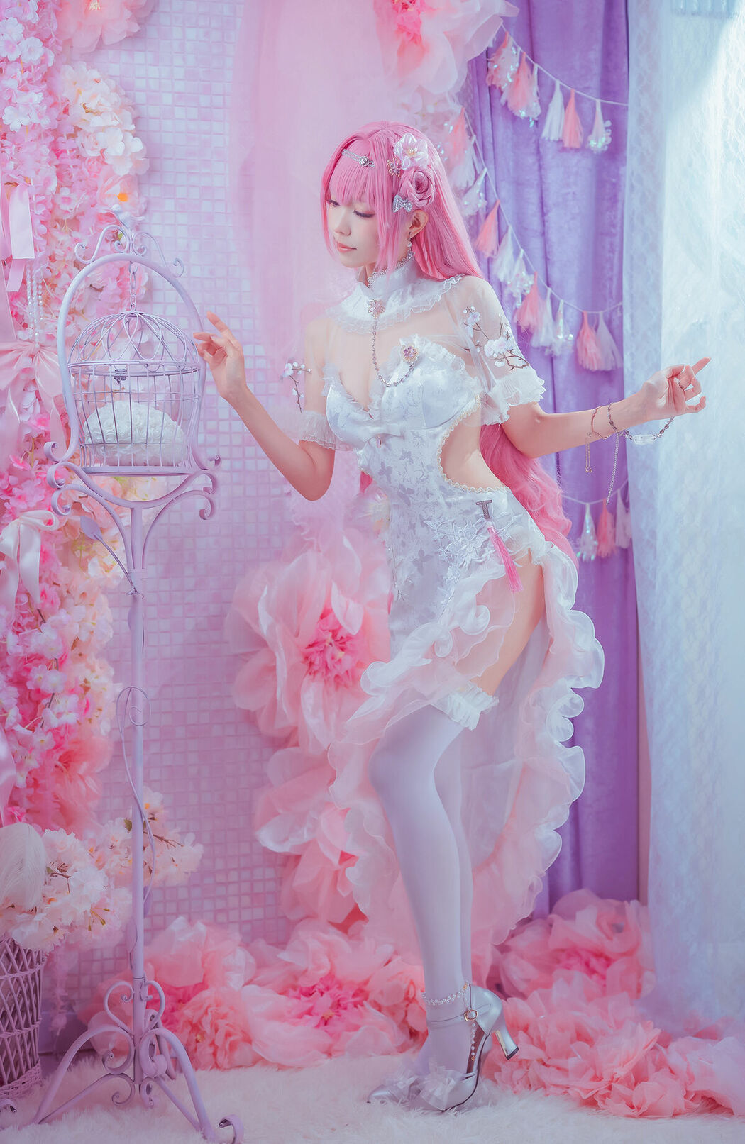 Coser@Ely_eee ElyEE子 – Dorothy Feast on Peachland 桃園宴 (25P – 2V)