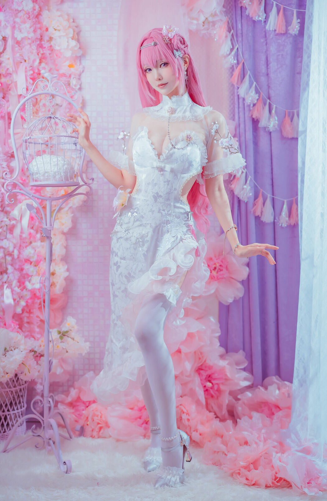 Coser@Ely_eee ElyEE子 – Dorothy Feast on Peachland 桃園宴 (25P – 2V)