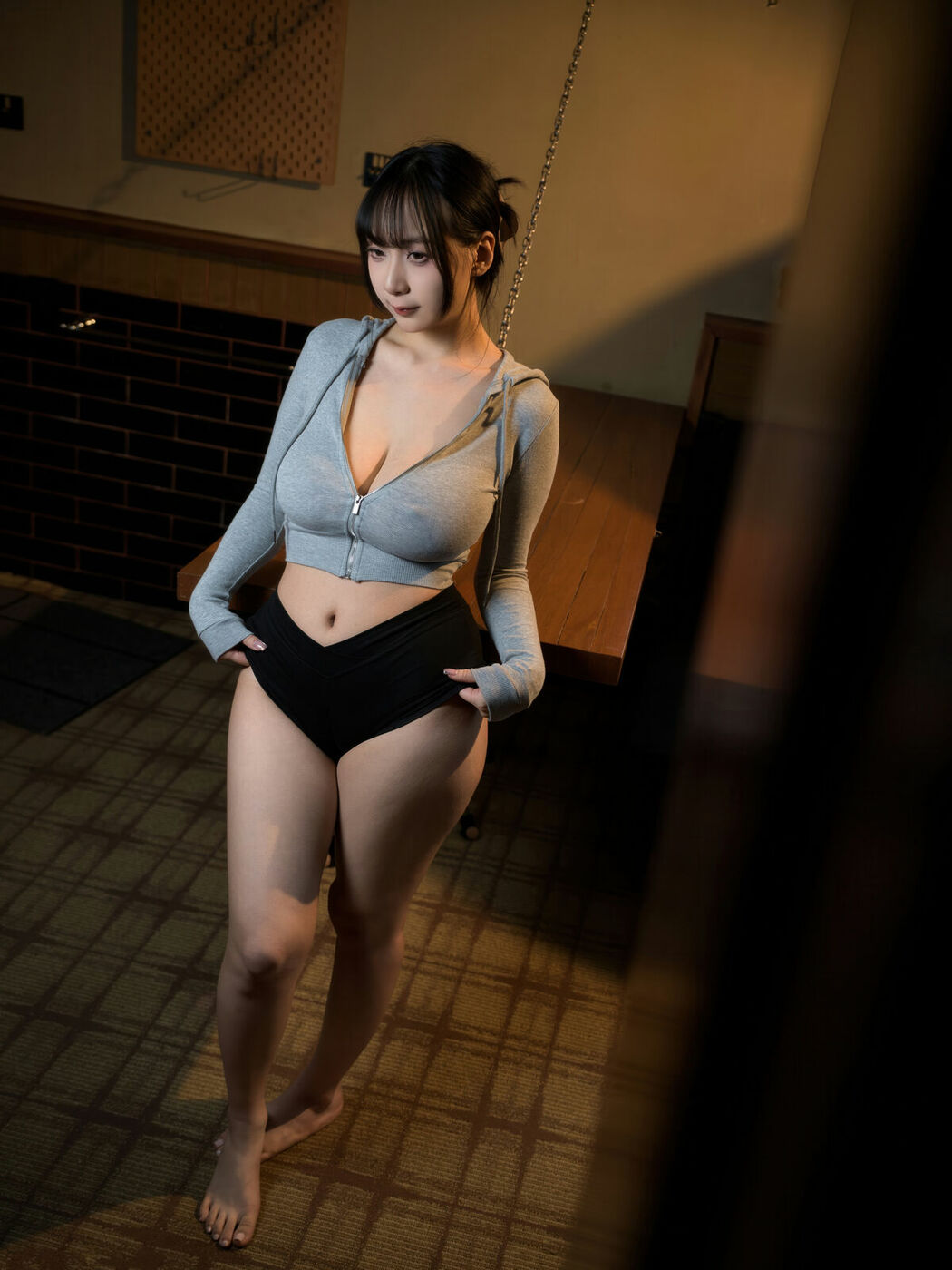 Coser@浅安安 – 居家日 Part01 (49P)