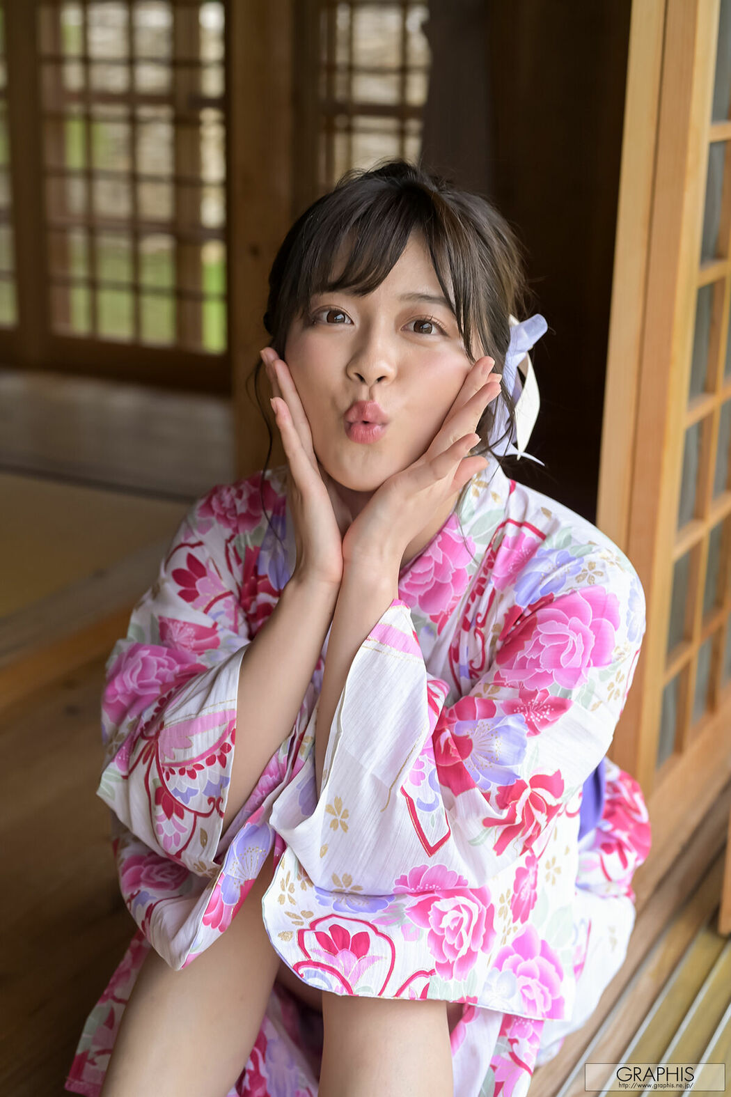 JP Aika Yumeno 夢乃あいか And Aika Yamagishi 山岸绮花 And 8 Others – Graphis SPECIAL YUKATA MIxTURE 002 Part02 (61P)
