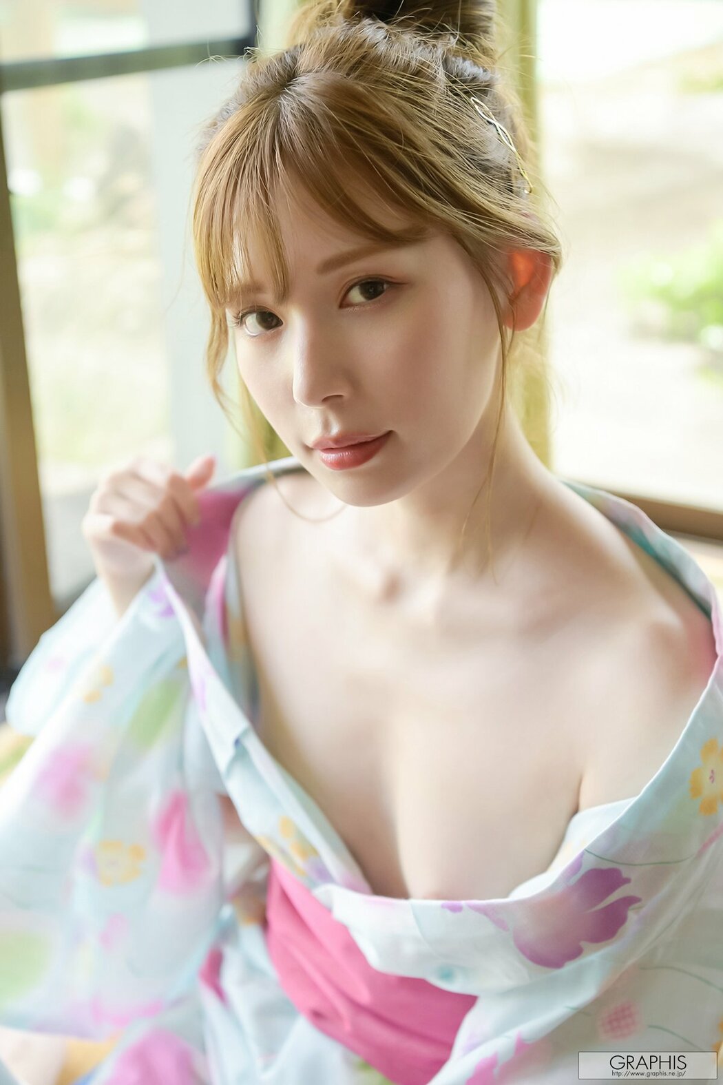 JP Aika Yumeno 夢乃あいか And Aika Yamagishi 山岸绮花 And 8 Others – Graphis SPECIAL YUKATA MIxTURE 002 Part02 (61P) Cover Photo