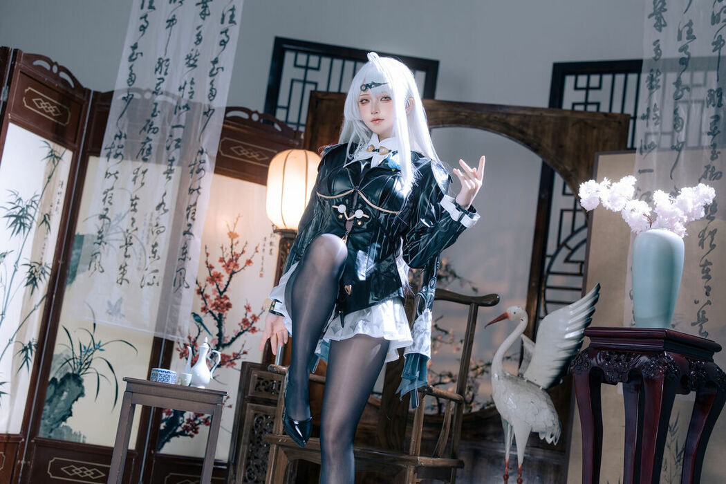 Coser@屿鱼 – 绝区零 仪玄 墨形影踪 (51P)