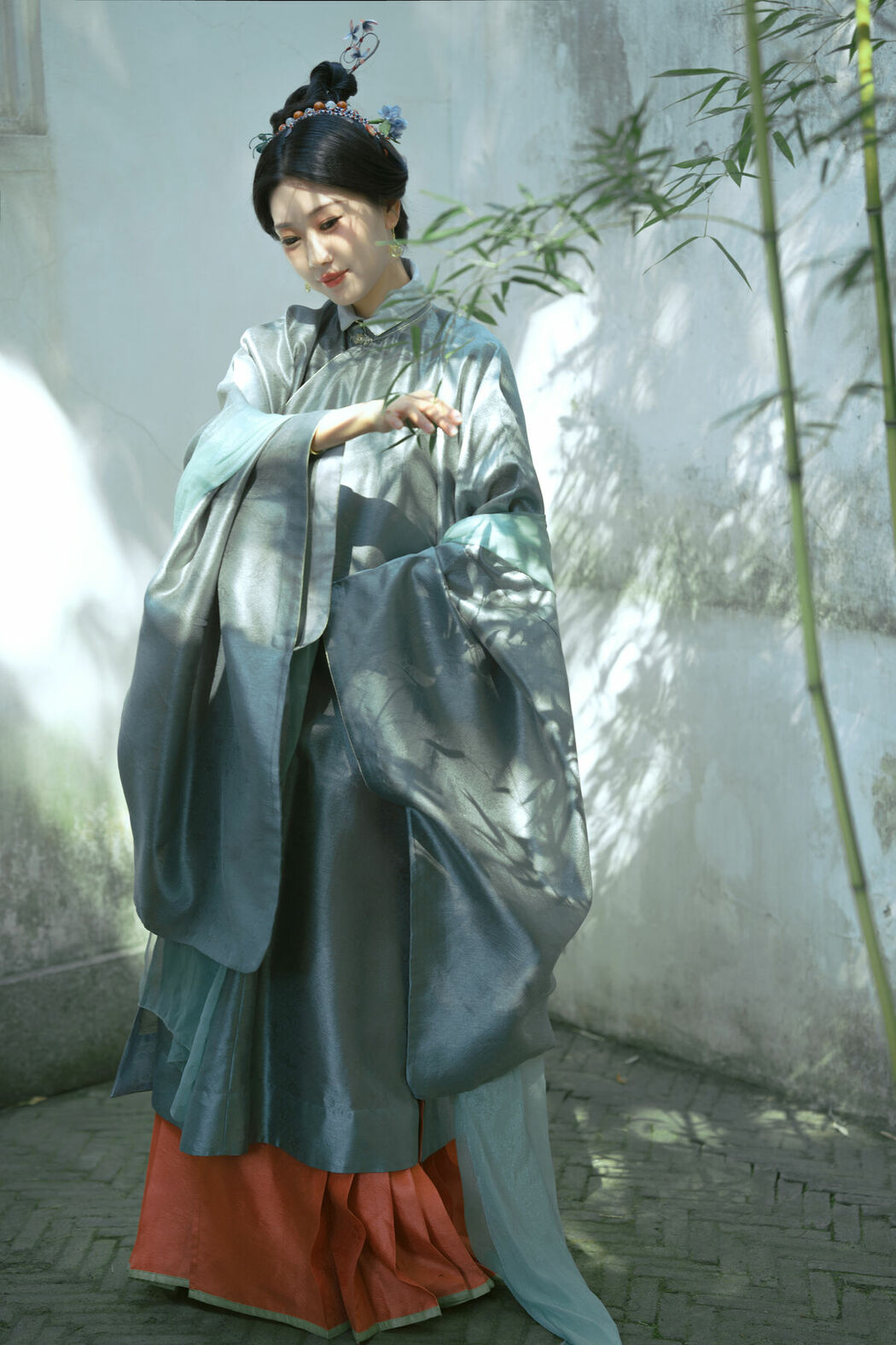 YiTuYu艺图语 Vol.9416 Zhu Li Yue (18P)