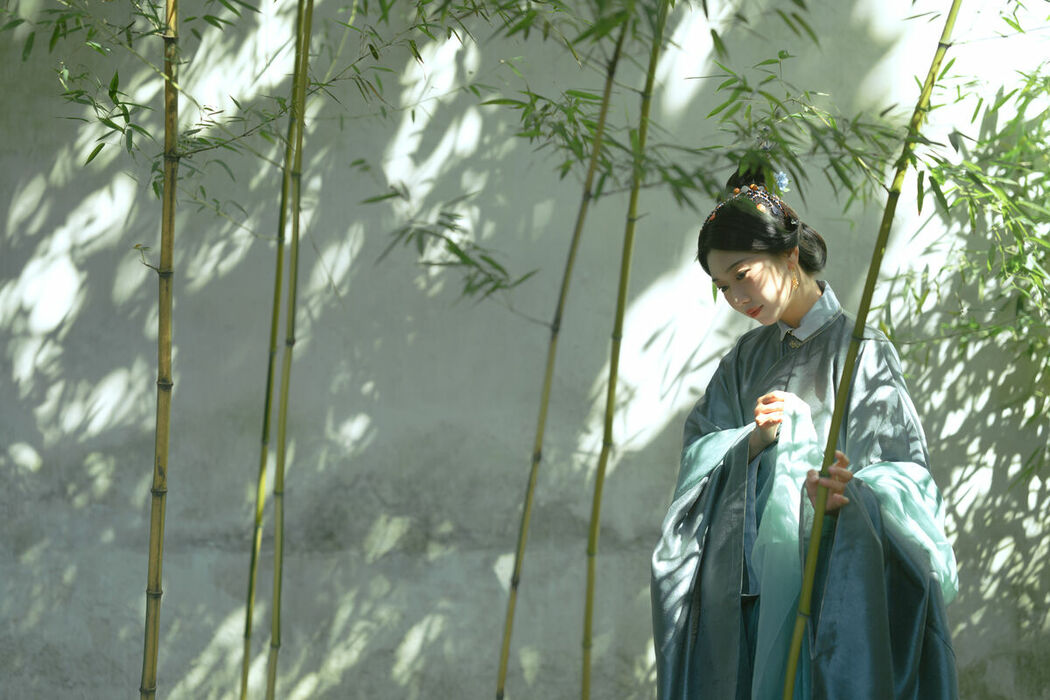 YiTuYu艺图语 Vol.9416 Zhu Li Yue (18P)