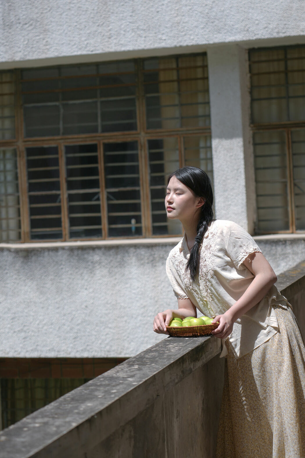 YiTuYu艺图语 Vol.9420 Yi Xin (18P)