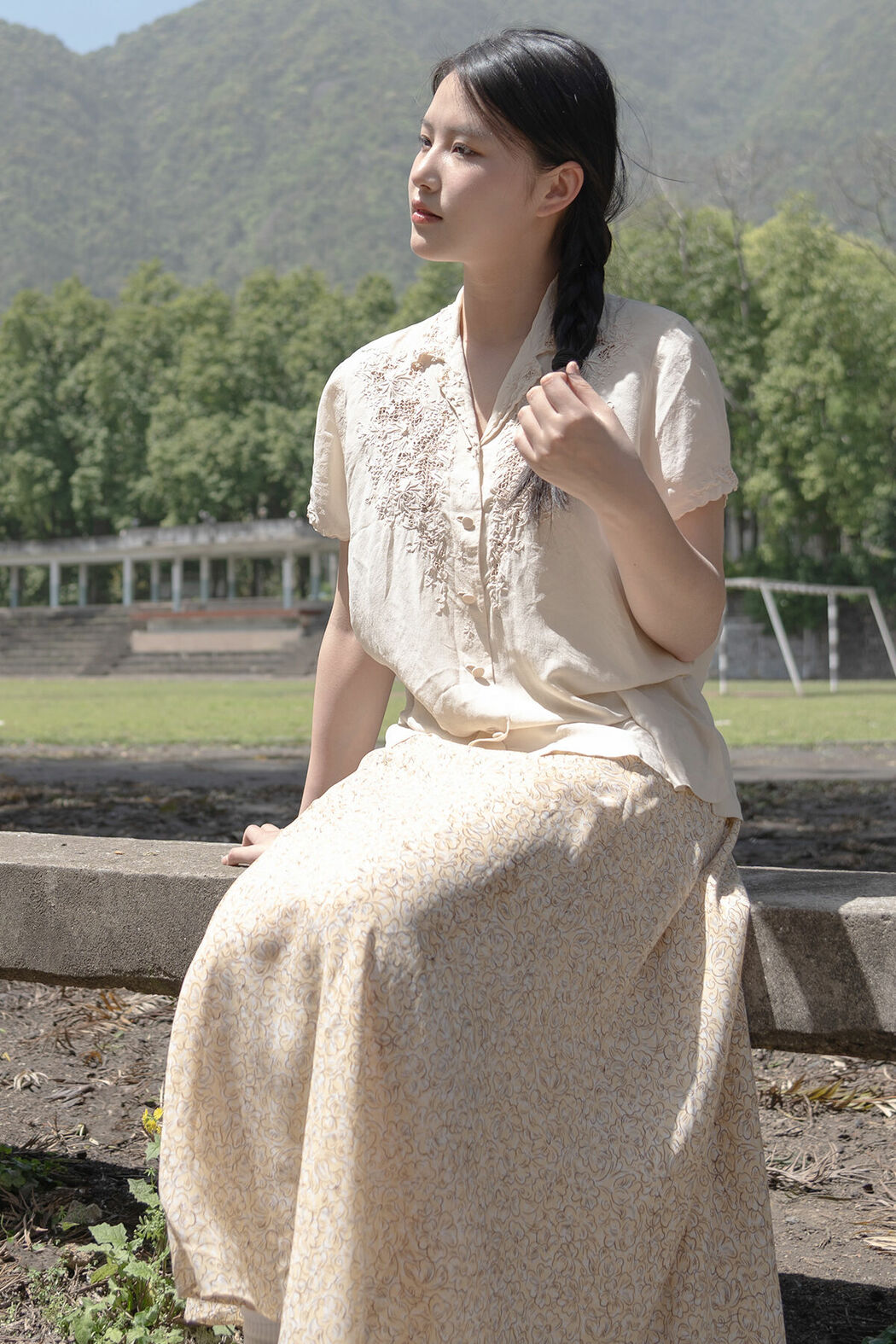 YiTuYu艺图语 Vol.9420 Yi Xin (18P) Cover Photo