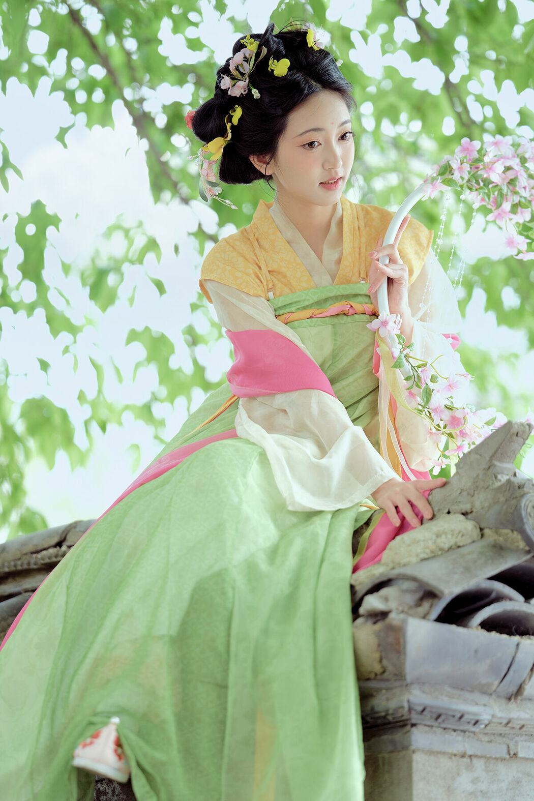 YiTuYu艺图语 Vol.9418 Leng Ku Wang Ye (15P) Cover Photo